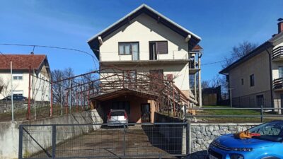 01135 Большой загородный дом с участком 10 соток
