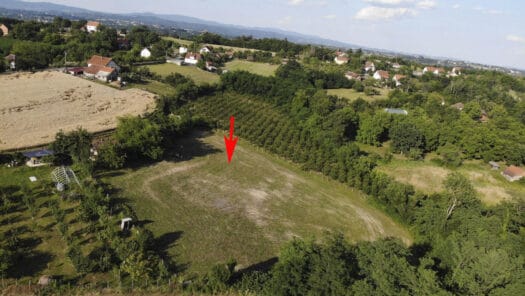01164 Veliki plac u Loznici sa prelepim pogledom